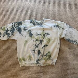 Urban Outfitters Tie-Dye Sweatshirt - Green and White. Size medium.